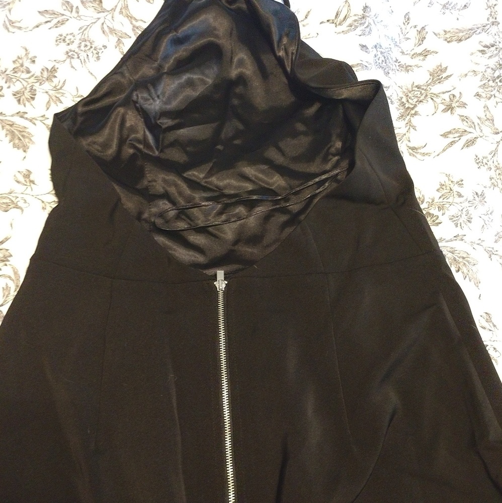 Express Dress - Picture 5 of 6